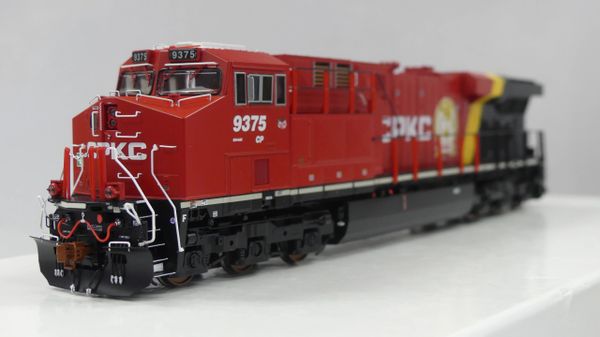 Scaletrains Rivet Counter Ho Scale ES44AH Canadian Pacific Kansas City/CPKC #9375 DCC & Sound