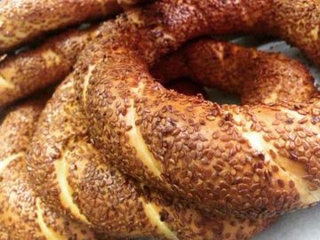 Turkish bagel