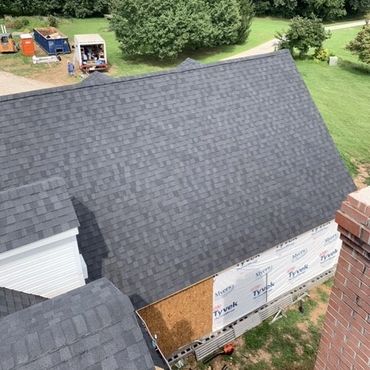 rood installation. shingle roofing