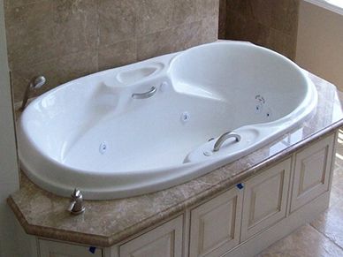 Picture of whirlpool bathtub