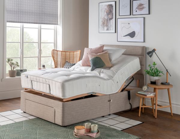 Mibed adjustable store beds