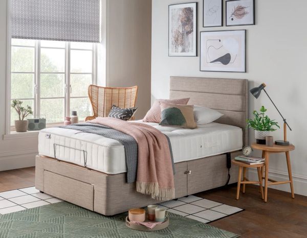 Adjustable bed deals with storage underneath