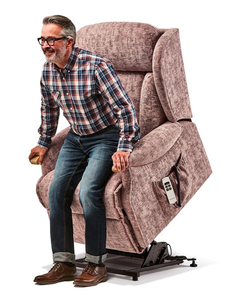 Riser best sale recliner chairs