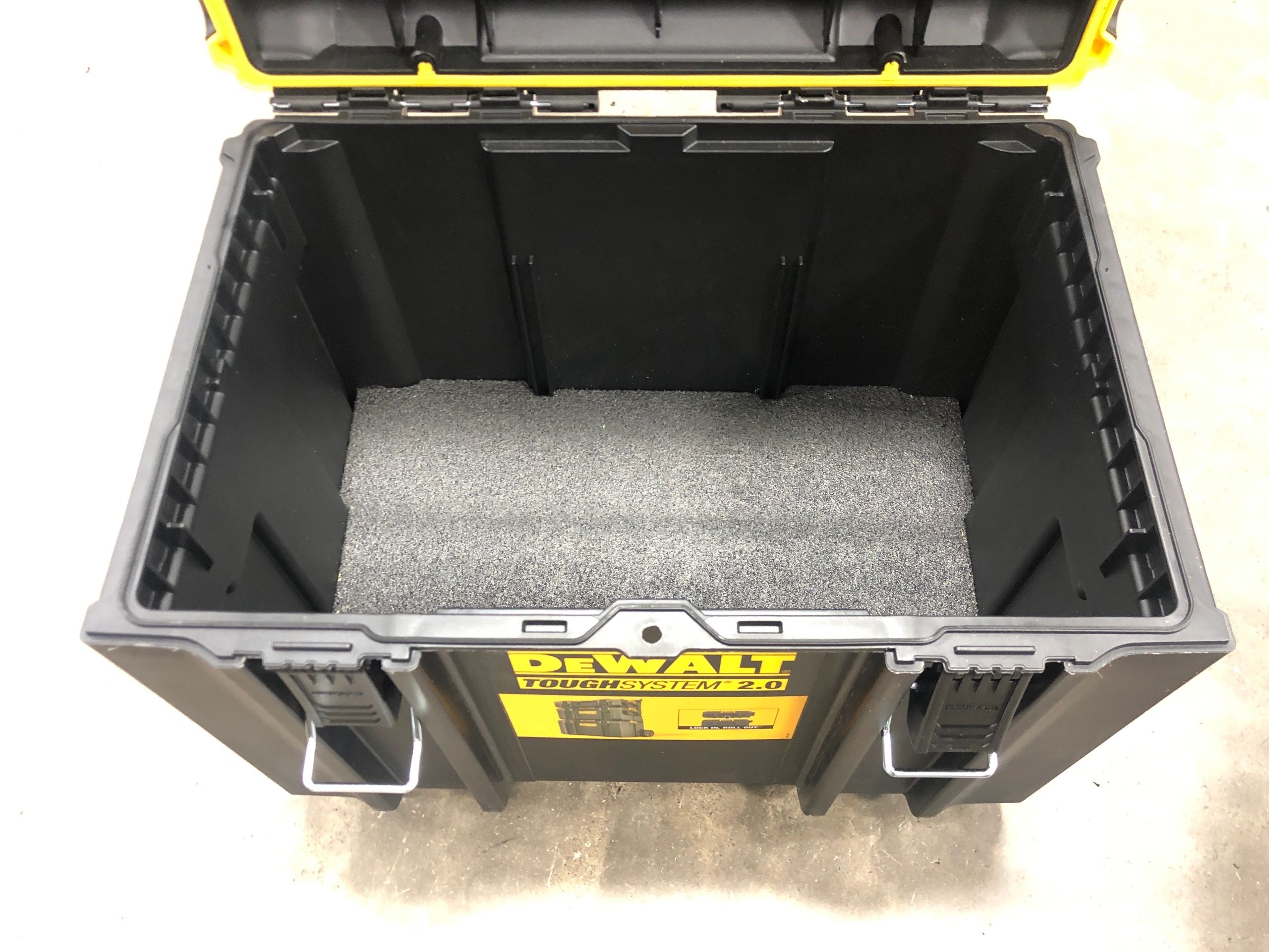 Dewalt extra deals large tool box