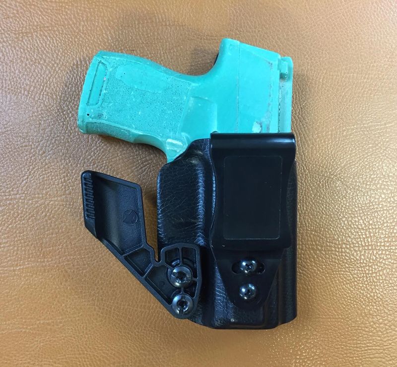 J Clip Poly Universal Under Belt Kydex Gun Holster Clip for IWB/Hybrid –  QuickClipPro