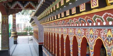 Bhutan, Phuentsholing, Bhutan India Border, Paro, Thimpu, Buddhist temple in Bhutan, Bhutan paint