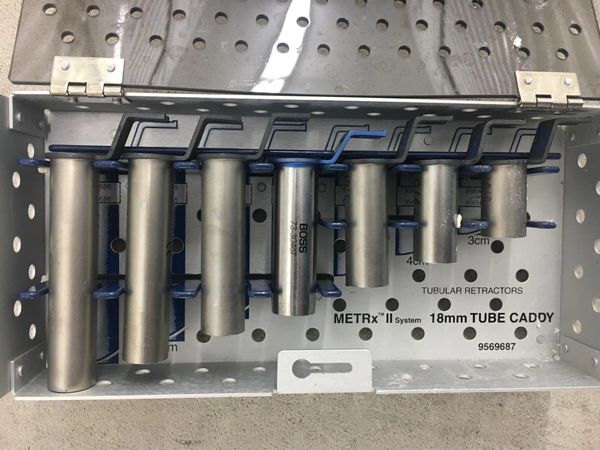 medtronic metrx 2 full instrumentation, dilators and 18/22/26 mm straight tubes from 30-90 mm.