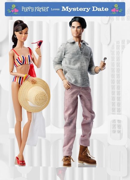 77205 BEACH DATE TWO-DOLL GIFT SET POPPY PARKER AND THE "STUD"