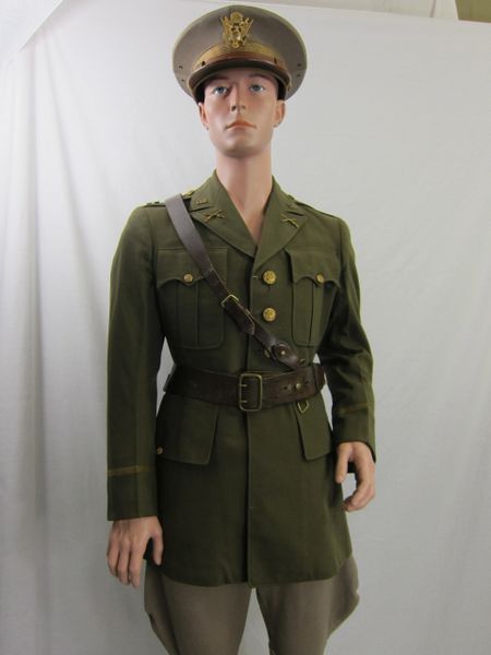 Japanese Imperial Officer Da Zuo's Clothing 2nd World War