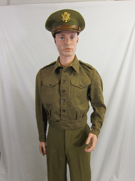 WWII USAAF "1943" Battle Dress Uniform, 9th Air Corps Capt. Thomas" -ORIGINAL -