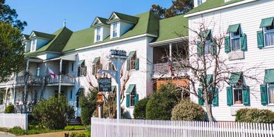 Roanoke Island Inn in Manteo on Roanoke Island in the Outer Banks