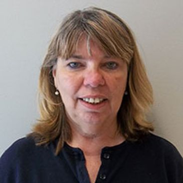 Hi, my name is Rena Schumm. My husband, Jeff, and I got married in 1976. We have 3 grown children, 6
