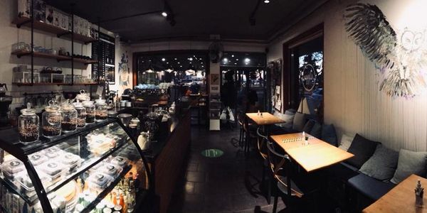 uggla coffee içerisinden bir kesit 