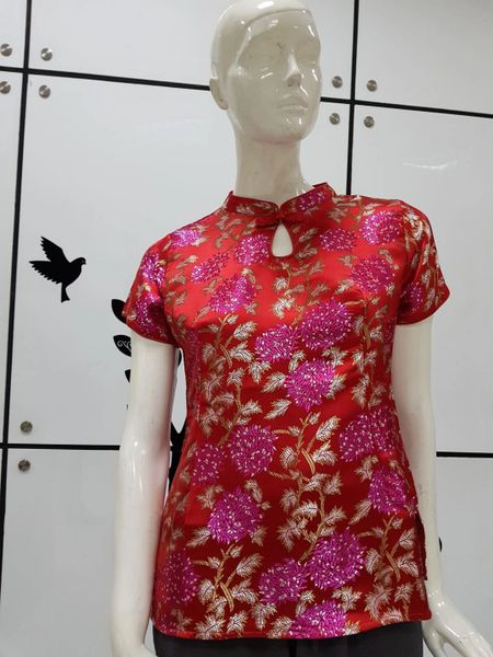 Red or Gold Flowery Chinese Dress (IDR 359.500)