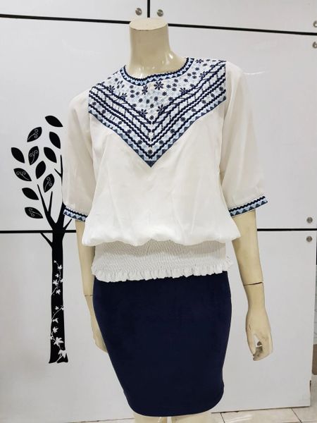 Embroidered White Blouse (IDR 299.500)