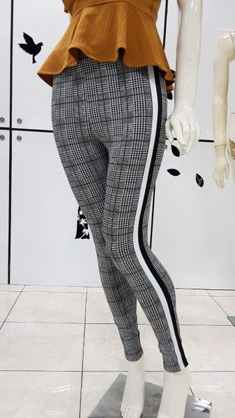 Black And White Cross Pants (IDR 299.500)