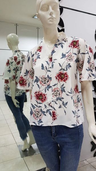 White Flowery Blouse (IDR 279.500)