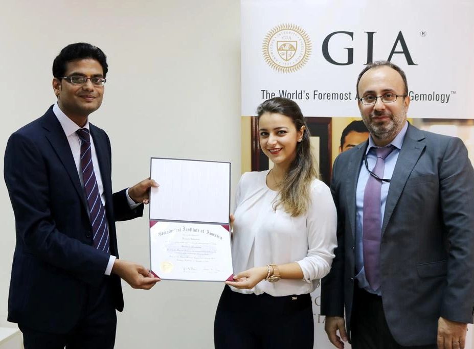 ashish garg dubai
GIA
diamond 
certificate