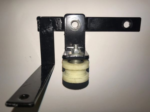 CHAIN GUIDE ASSEMBLY