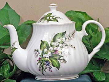 Sold out - Heirloom Collection - Lily of the Valley Fine Bone China Tea Set
