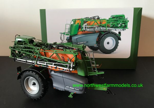 Details about   UNIVERSAL HOBBIES 5397 1:32 SCALE AMAZONE UX 5201 SUPER TRAILED SPRAYER 
