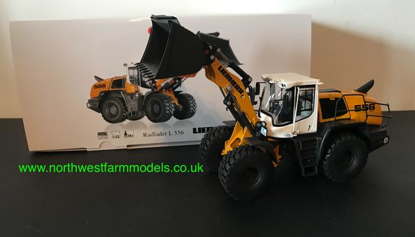 WIKING 1:32 SCALE LIEBHERR L556 WHEELED LOADER WITH ATTACHMENTS