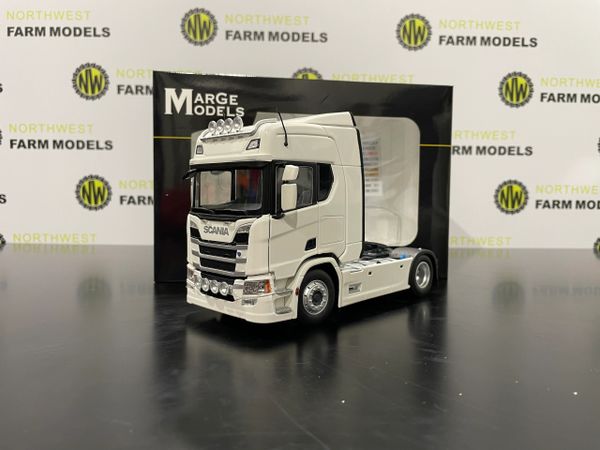 MARGE MODELS 1:32 SCALE SCANIA R500 4X2 WHITE