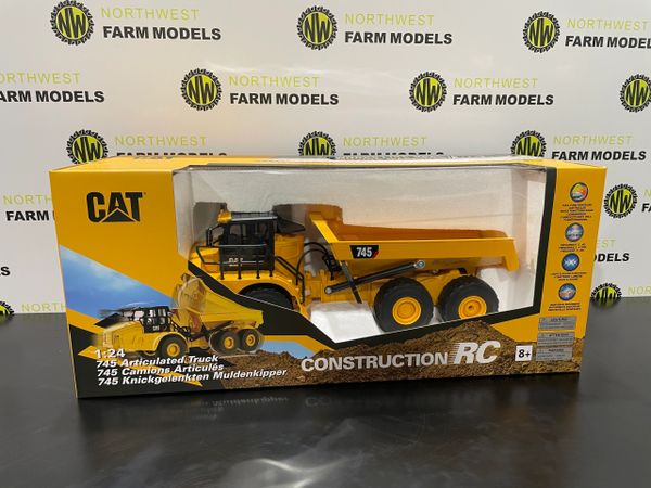 DIECAST MASTERS 25004 1:24 SCALE CAT 745 ARTICULATED TRUCK RADIO CONTROL