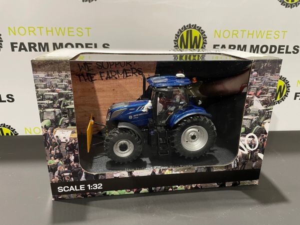 UNIVERSAL HOBBIES 6352 1:32 SCALE NEW HOLLAND T7.225 "NO FARMERS, NO FOOD" LIMITED EDITION