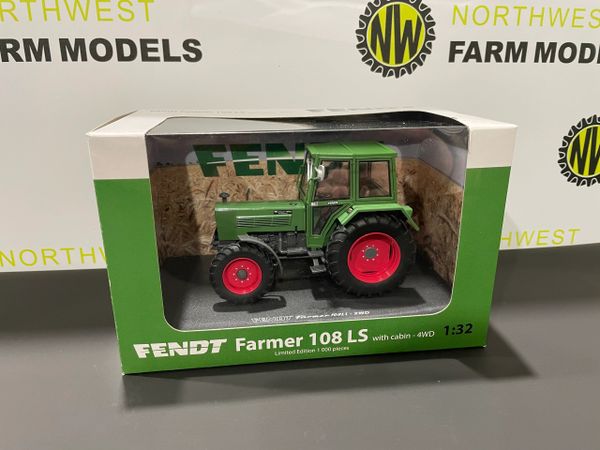 UNIVERSAL HOBBIES 6333 1:32 SCALE FENDT FARMER 108 LS WITH CAB