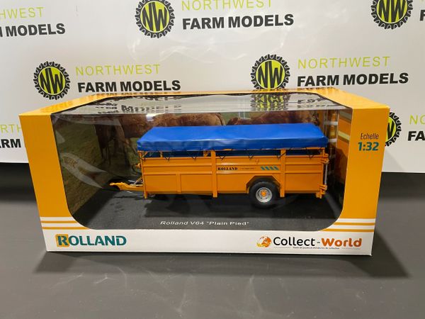 UNIVERSAL HOBBIES 6336 1:32 SCALE ROLLAND V64 CATTLE TRAILER LIMITED EDITION