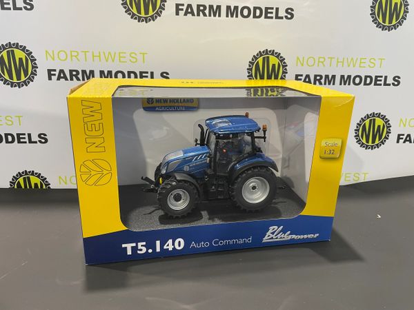 UNIVERSAL HOBBIES 6207 1:32 SCALE NEW HOLLAND T5.140 BLUE POWER