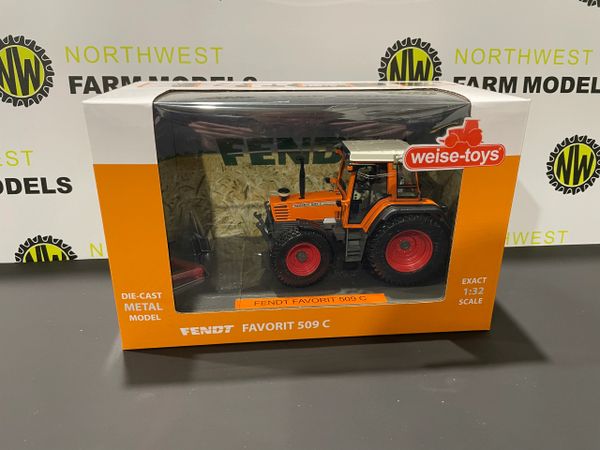 WEISE TOYS 1:32 SCALE FENDT FAVORIT 509C TRACTOR (ORANGE)
