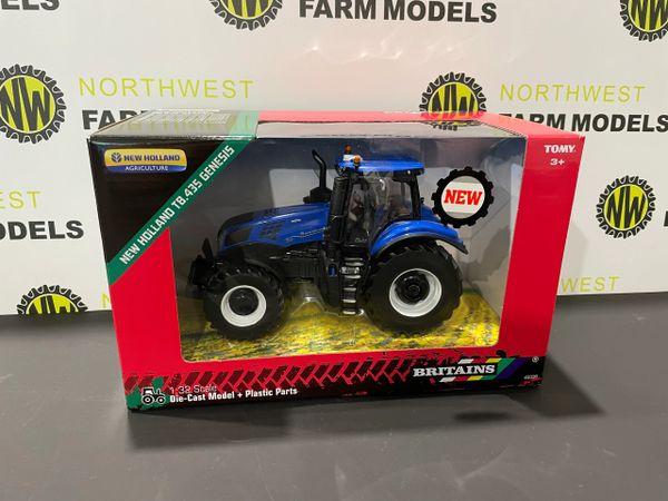 BRITAINS 1:32 SCALE 43339 NEW HOLLAND T8.435 "GENESIS BLUE"
