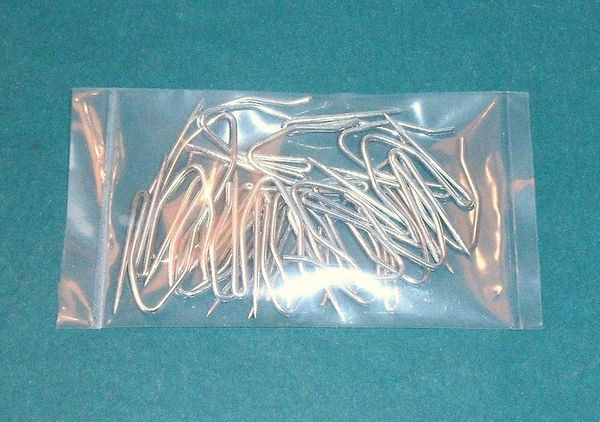 25 Pack Heavy Duty Professional Grade Drapery Hooks Pins For
