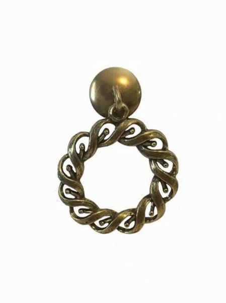 CREAM Roller Shade Crochet Ring Pull with ANTIQUE BRASS STAR 7/16" Nail Pin 