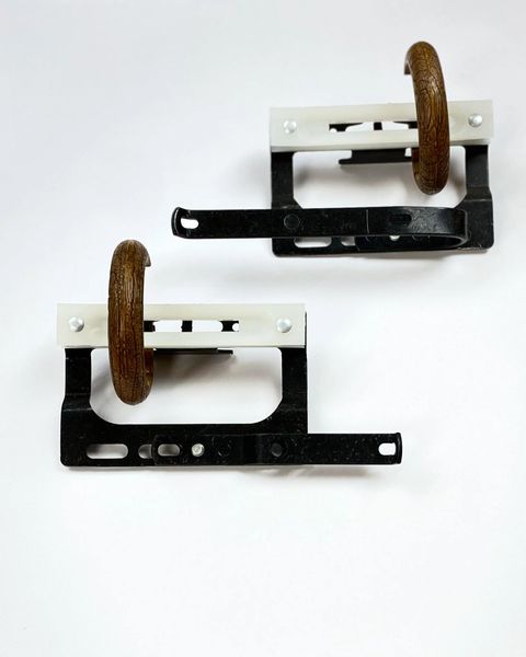1 3/8" Kirsch Decorative Rod Master Carrier Set and Matching Ring Slides