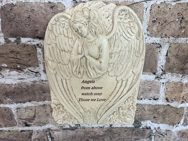 Angels from above resin plaque