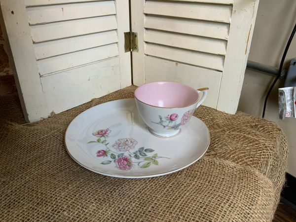 Vintage Tea cup with cookie plate