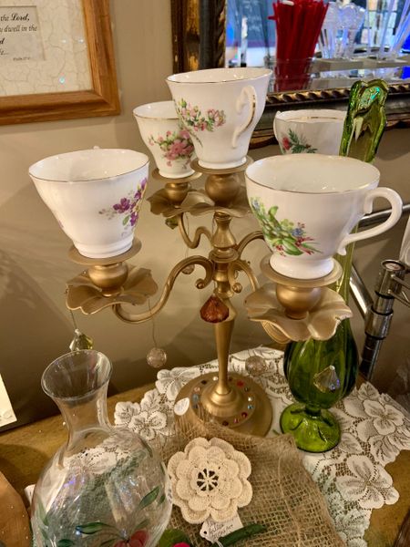 Vintage Chandelier Tea cup server