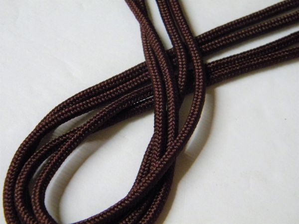 maroon flat shoelaces
