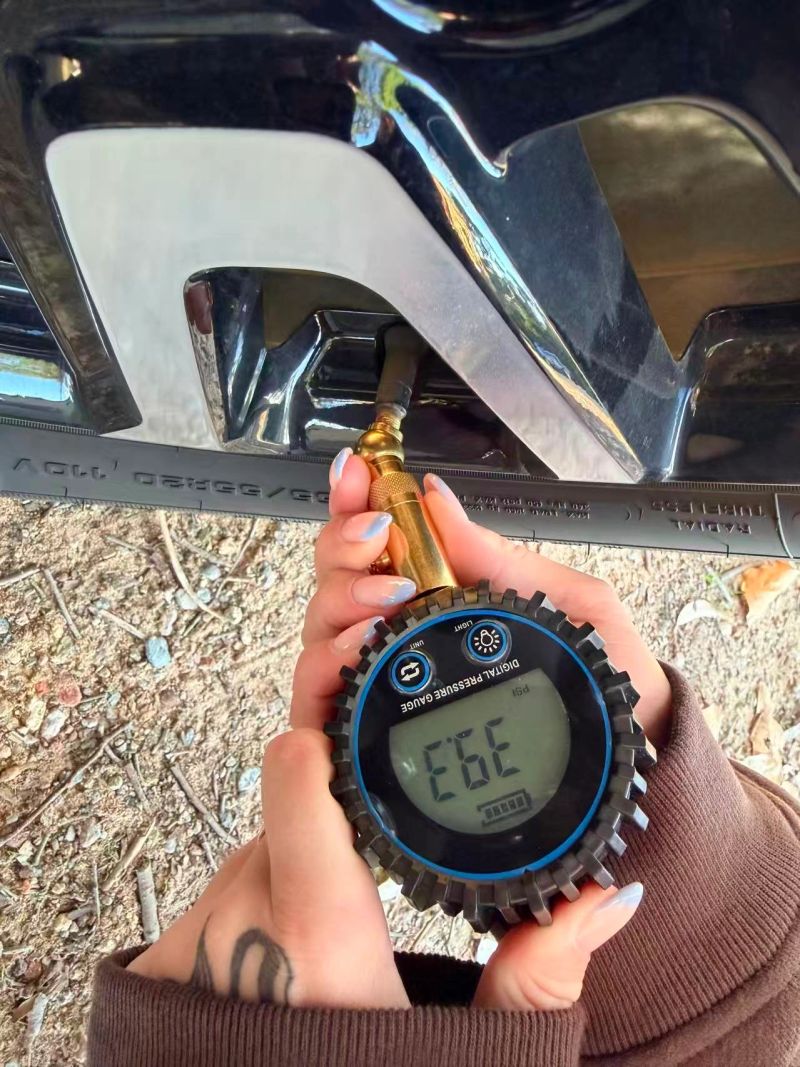 tyre_gauge.jpg