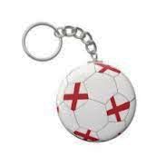 ENGLAND COUNTRY FLAG FIFA SOCCER WORLD CUP BALL KEYCHAIN .. NEW AND IN A PACKAGE