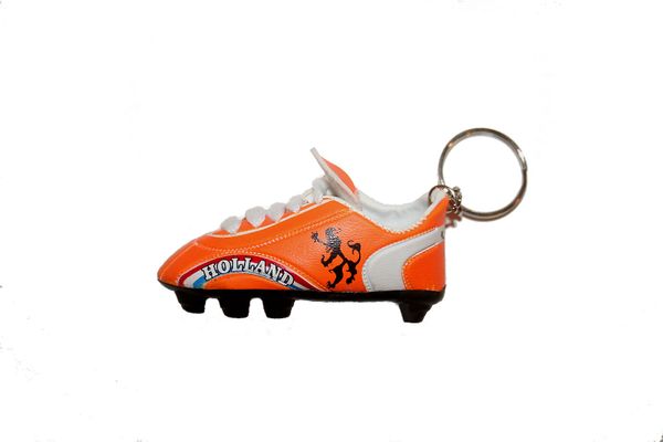 HOLLAND ORANGE WITH LION SHOE CLEAT KEYCHAIN .. NEW AND IN A PACKAGE