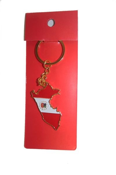 PERU COUNTRY SHAPE FLAG METAL KEYCHAIN .. NEW AND IN A PACKAGE