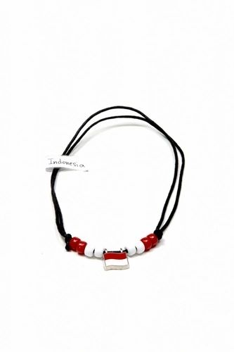 INDONESIA COUNTRY FLAG SMALL METAL NECKLACE CHOKER .. NEW AND IN A PACKAGE