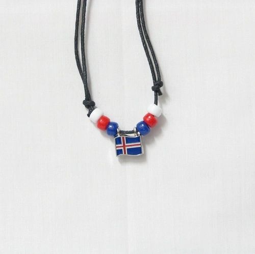 ICELAND COUNTRY FLAG SMALL METAL NECKLACE CHOKER .. NEW AND IN A PACKAGE