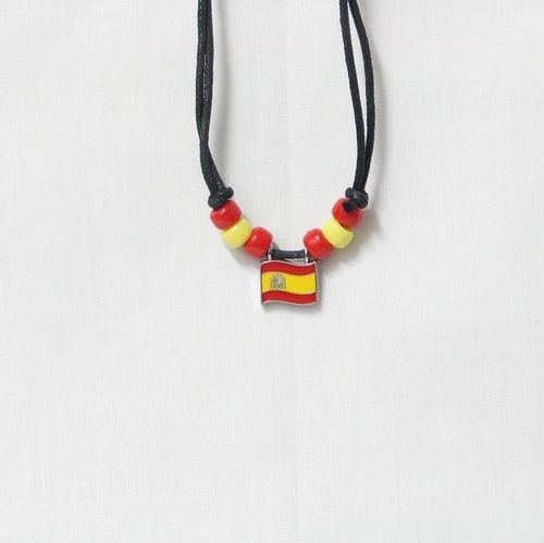 SPAIN COUNTRY FLAG SMALL METAL NECKLACE CHOKER .. NEW AND IN A PACKAGE