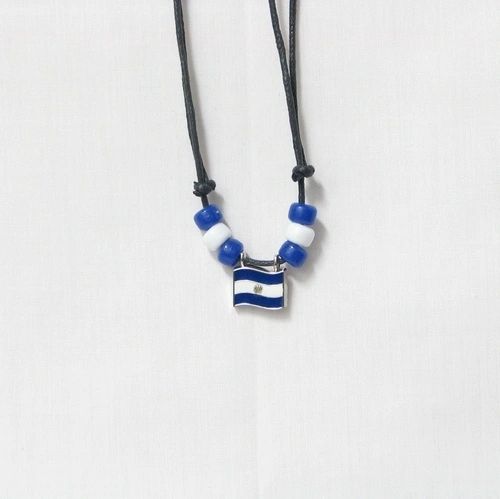 EL SALVADOR COUNTRY FLAG SMALL METAL NECKLACE CHOKER .. NEW AND IN A PACKAGE