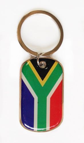 SOUTH AFRICA COUNTRY FLAG METAL KEYCHAIN .. NEW AND IN A PACKAGE